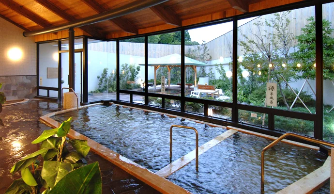 さがら子生れ温泉会館