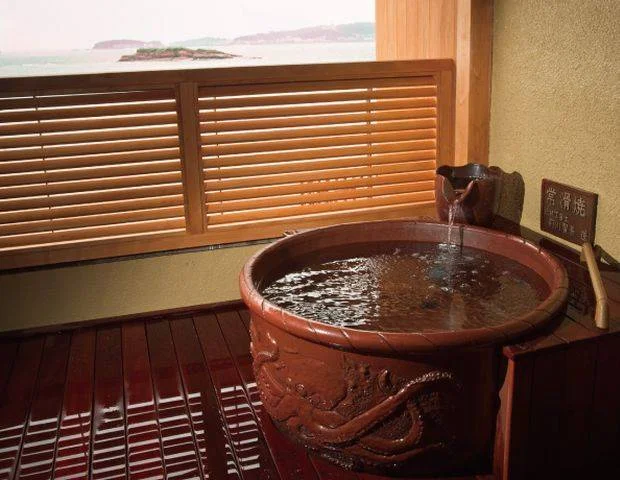 日間賀島いすず館