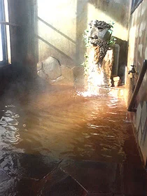 湯本館
