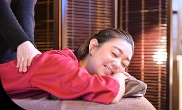 リラクゼーション・岩盤浴1