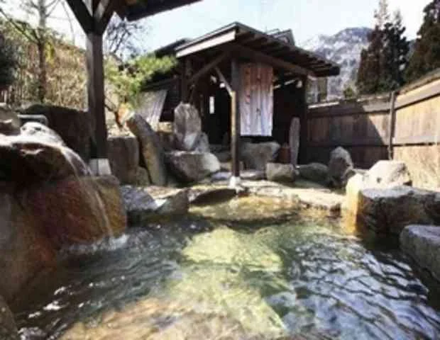 麓庵 民宿たきざわ