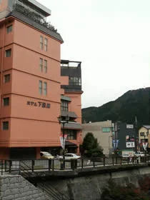 ホテル下呂館(閉館しました)