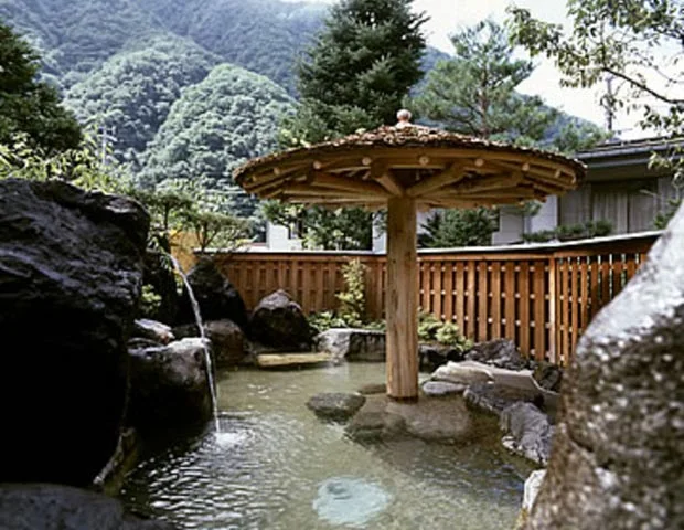 奥飛騨温泉郷 新平湯温泉 長作の宿 なかだ屋