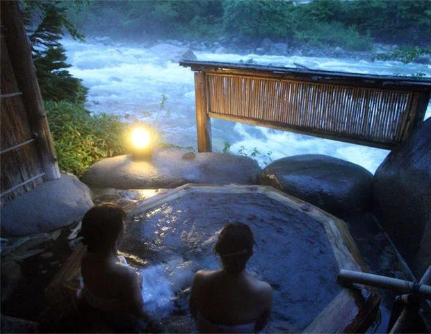 槍見の湯 槍見舘