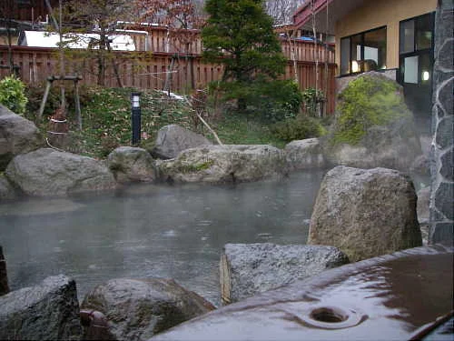 中村館