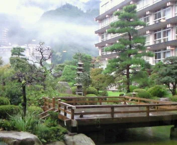 望川館