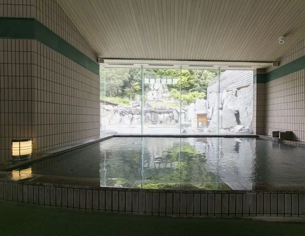 青山ガーデンリゾート ホテルローザブランカ【休館中】