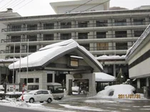 鷹泉閣岩松旅館