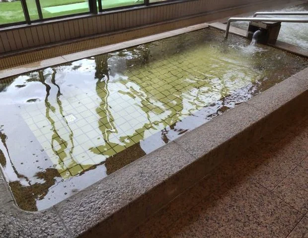 ゆうゆう会館