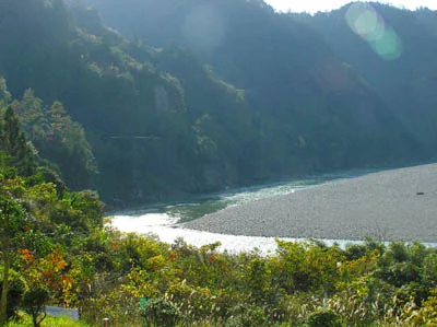 入鹿温泉 ホテル 瀞流荘