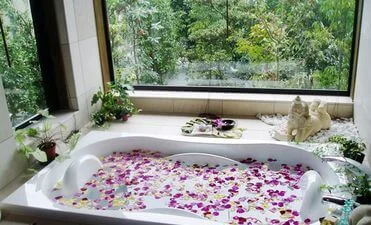 リラクゼーション・岩盤浴1