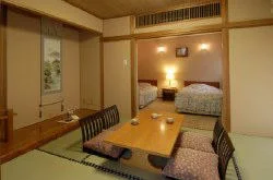 神湯館