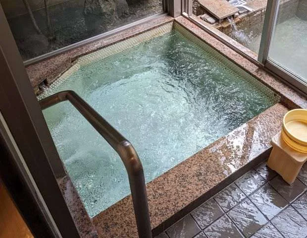 山の湯湯元赤目 山水園