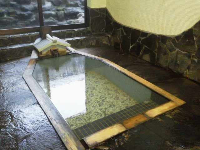 鎌先温泉 最上屋旅館