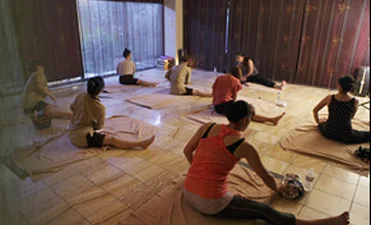 リラクゼーション・岩盤浴1