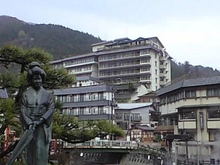 佳泉郷 井づつや（かせんきょう）