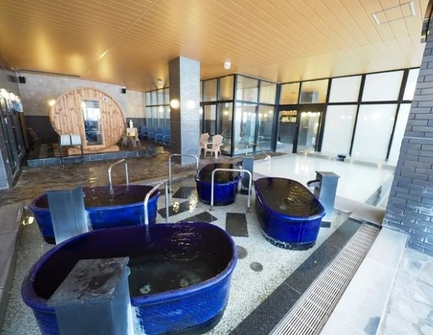SPAキセラ川西