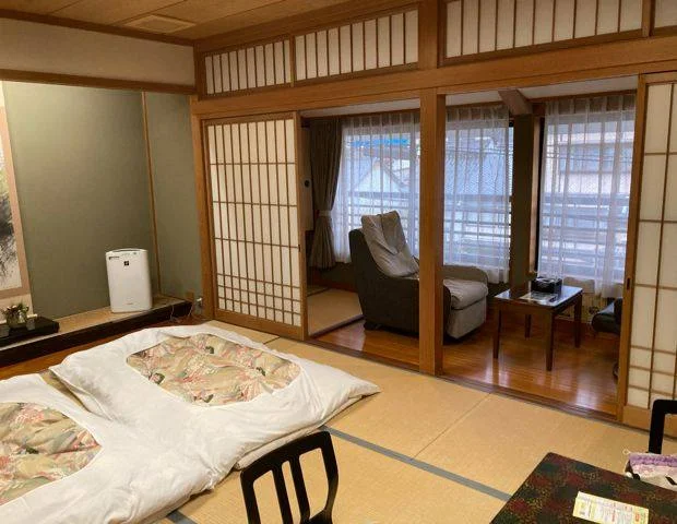 川口屋本館