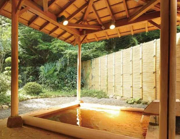 国領温泉 助七(すけしち)
