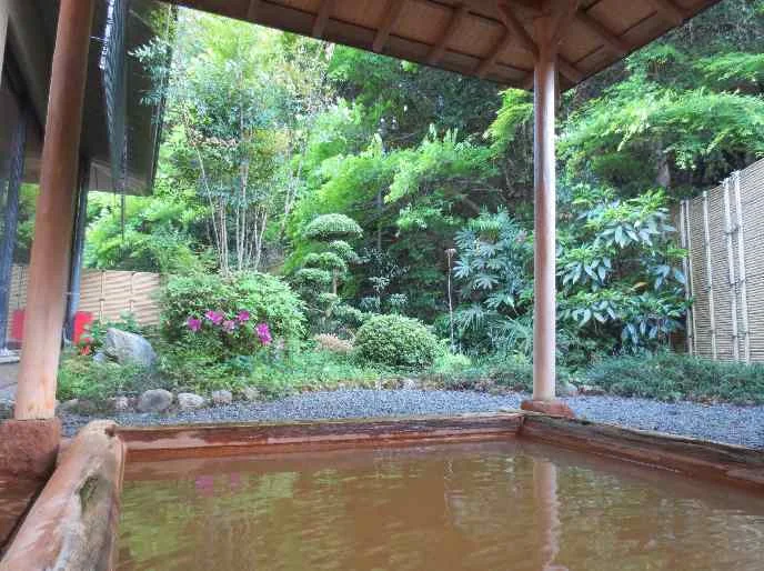 国領温泉 助七(すけしち)