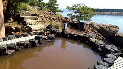 ホテルニューアワジ