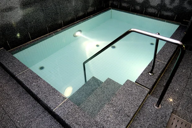 天然温泉 風の湯 新石切店（閉館しました）