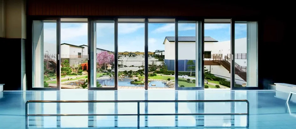 トップメイン画像1