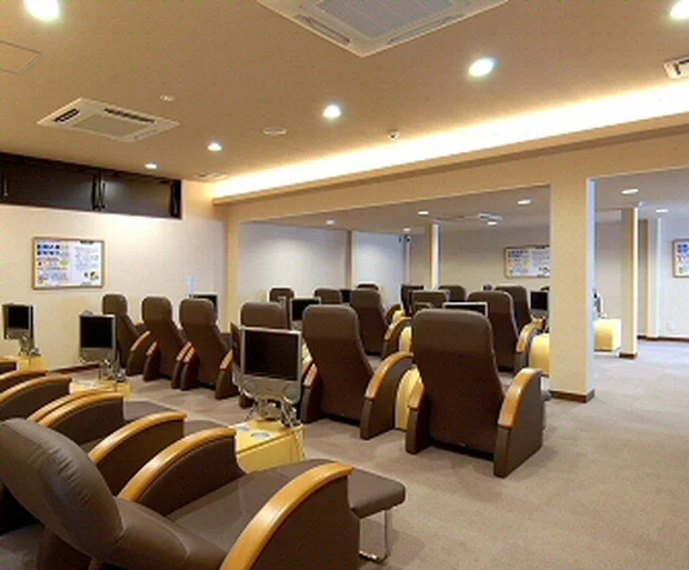 ユーバスROYAL高井田店