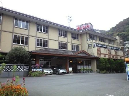 すずきや旅館
