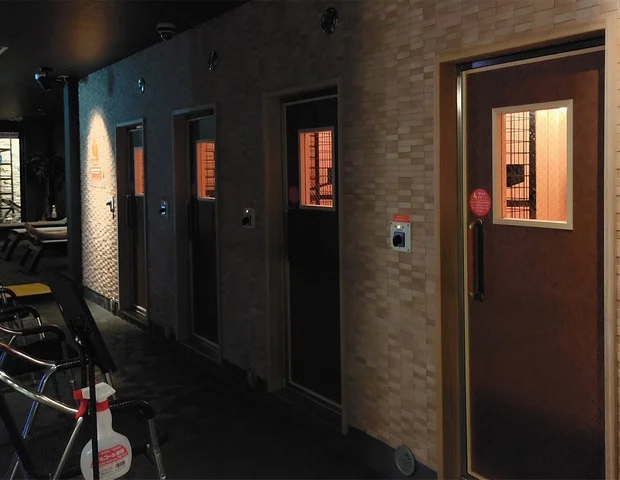 【男性専用】HOTTERS24淀屋橋店