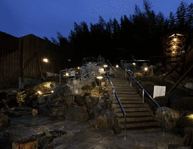 Book & Spa uguisu(閉館しました)