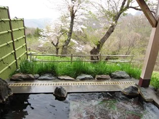 青根温泉 山景の宿 流仙