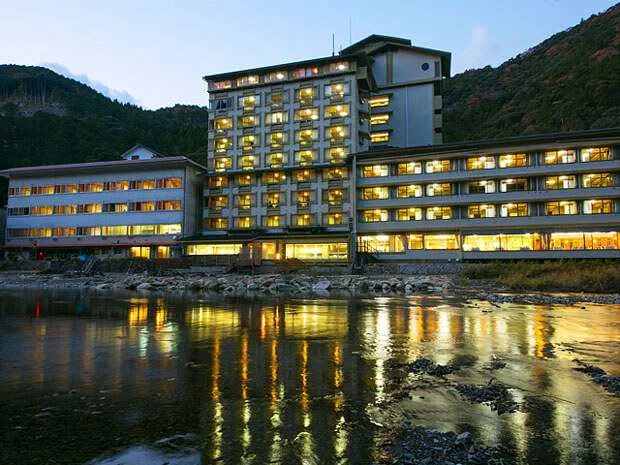 奥熊野川湯温泉 川湯みどりや