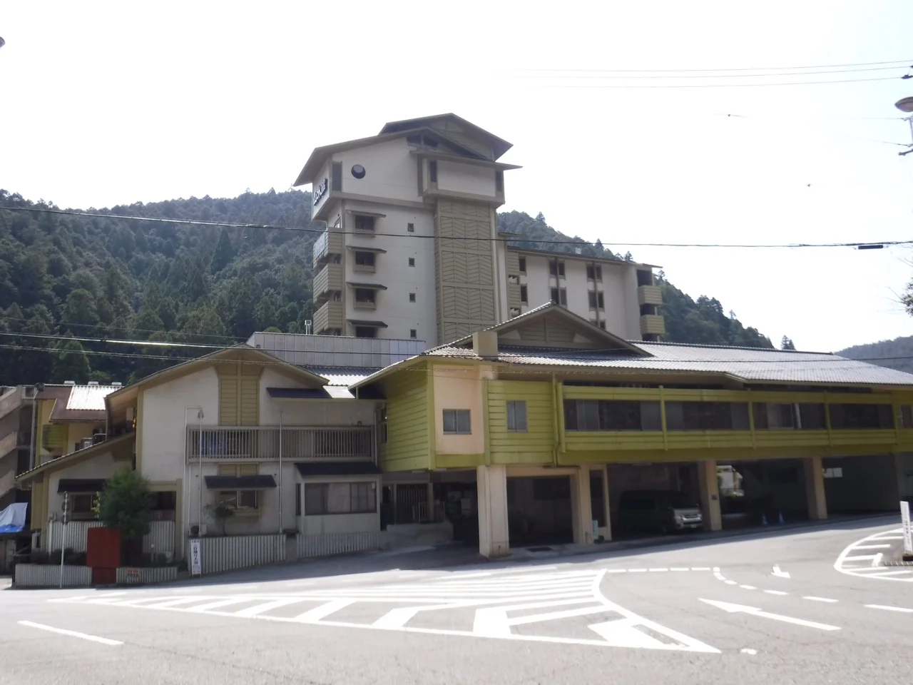 奥熊野川湯温泉 川湯みどりや