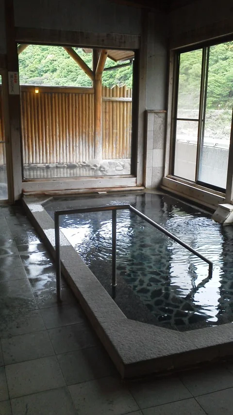 かわべ温泉 ペンションきさく きさくの湯