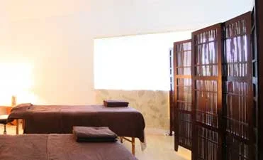 リラクゼーション・岩盤浴0