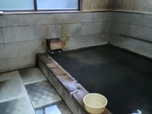 湯の峰温泉公衆浴場