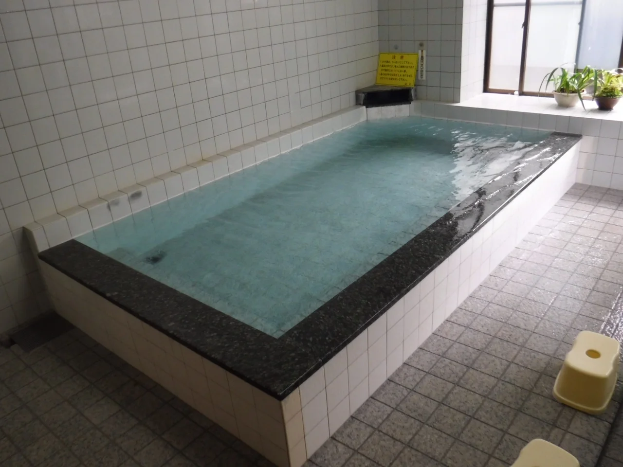 ゆりの山温泉