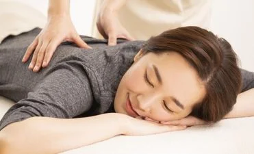 リラクゼーション・岩盤浴1