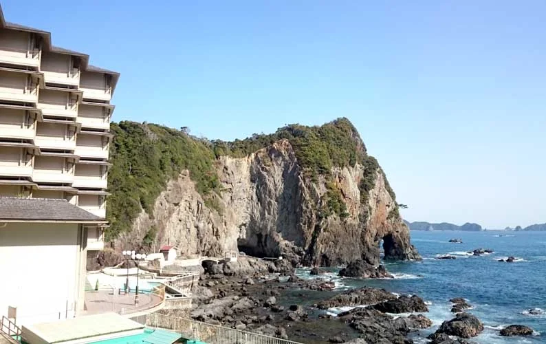 ホテル浦島
