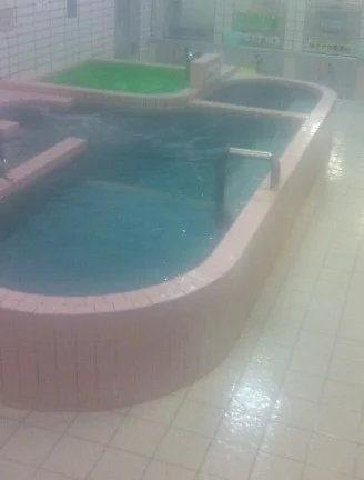 よじむ湯《閉館しました》