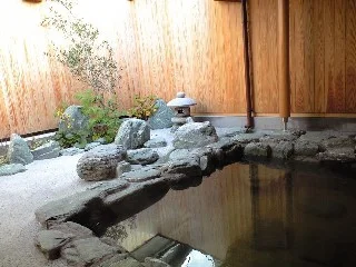 月見館