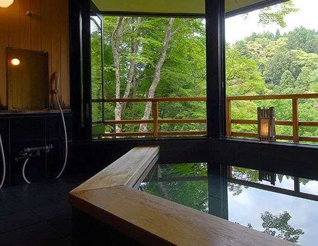 もみぢ家本館 高雄山荘