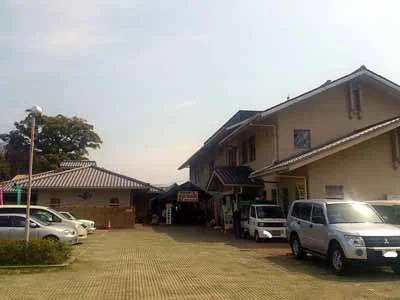 やわた流れ橋交流プラザ　四季彩館や