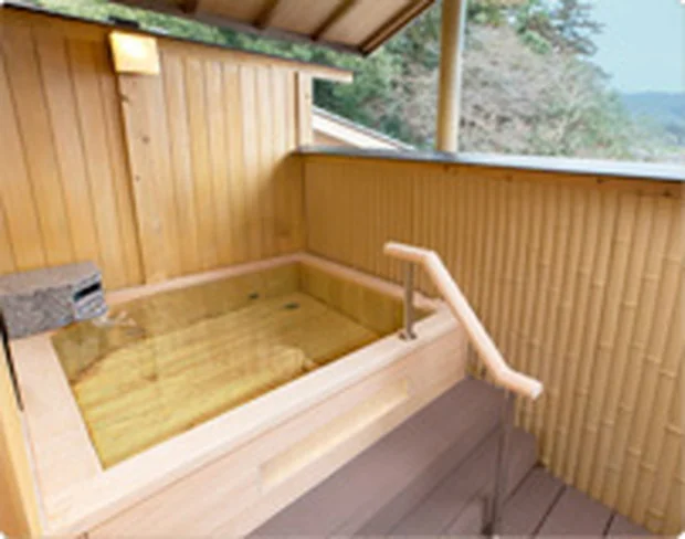 嵐山温泉彩四季の宿花筏