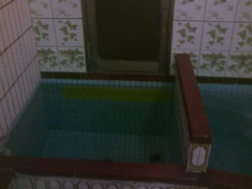 春日湯(東屋敷町)(閉館しました)