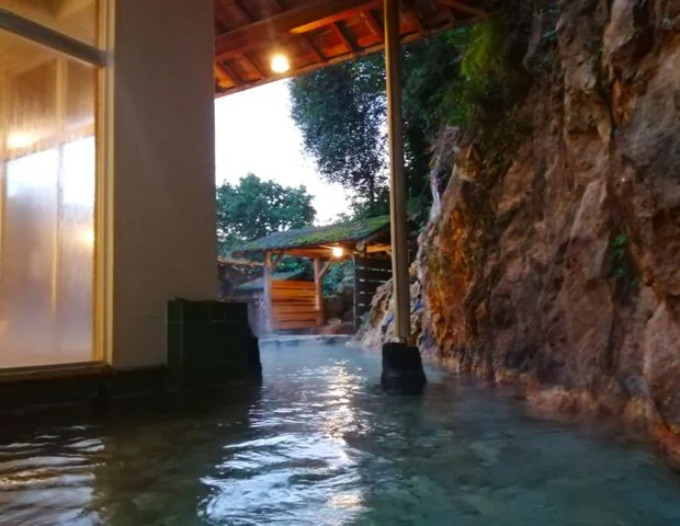 久美浜温泉 湯元館
