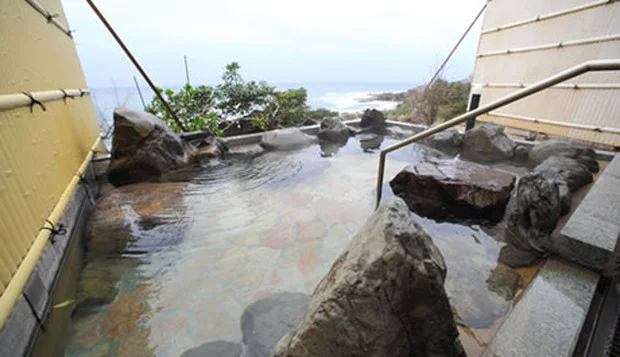 露天風呂自慢の宿 丹後半島 海遊
