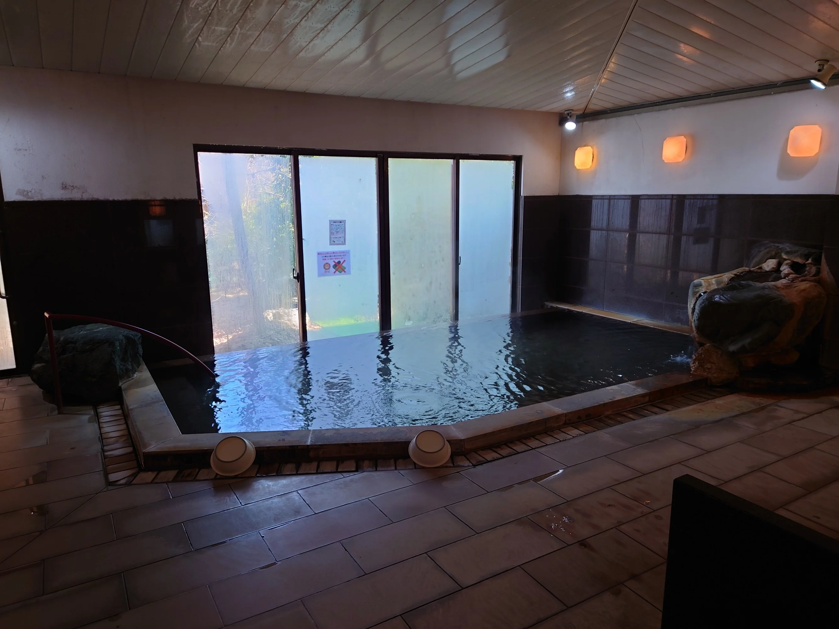 ホテル杉の湯