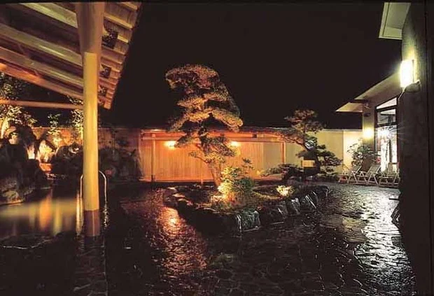 天然湧出温泉 ゆららの湯 奈良店